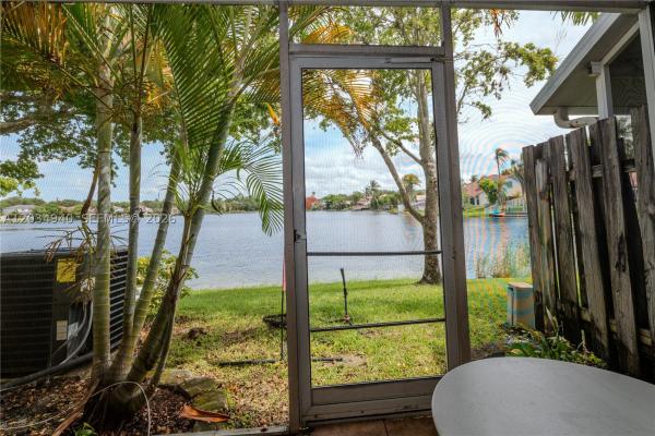 Crown Colony, 2836 S Edgehill Ln, Cooper City, Florida 33026, image 1