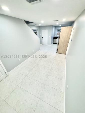 Seminole, 932 NW 2nd St, Fort Lauderdale, Florida 33311, image 1