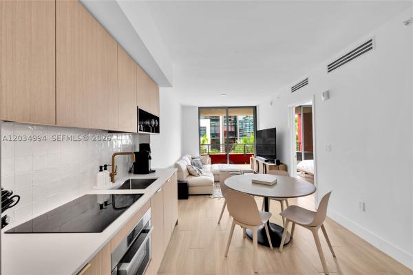 90 NE 32nd #406, Miami, Florida 33127, image 2