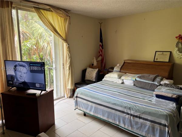1655 NE 115th St #29B, Miami, Florida 33181, image 2