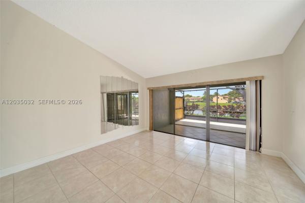 Villas At The Gate, 5223 W Gate Lake Rd #5223, Tamarac, Florida 33319, image 2