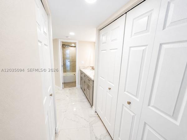 Bravura, 3301 N Country Club Dr #305, Aventura, Florida 33180, image 3