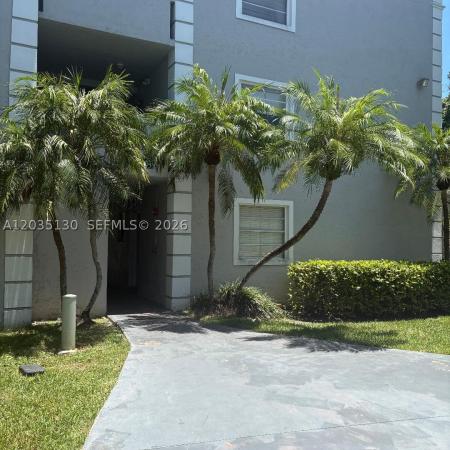 Village Homes & Condos At Palmetto Bay, 17255 SW 95th Ave #153, Palmetto Bay, Florida 33157, image 1