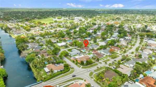 Bel Aire, 9982 SW 196th St, Cutler Bay, Florida 33157, image 1