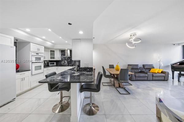 Brickell Key One, 520 Brickell Key Dr #A710, Miami, Florida 33131, image 2