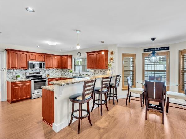 Silver Lakes, 2654 SW 181st Ter, Miramar, Florida 33029, image 2