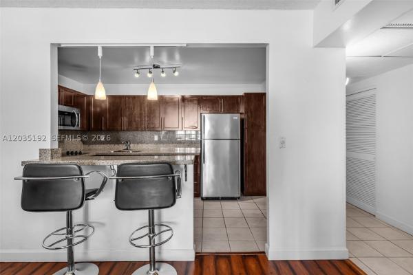 Ocean Reserve, 19370 Collins Ave #823, Sunny Isles Beach, Florida 33160, image 2