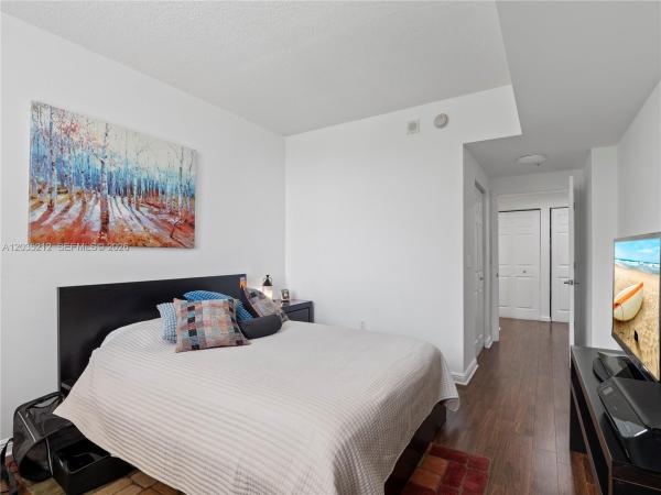 Puerta De Palmas, 888 S Douglas Rd #302, Coral Gables, Florida 33134, image 1