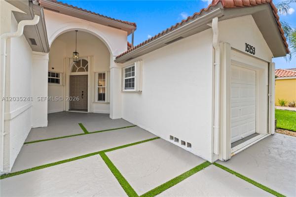 Alameda Northwest, 15153 NW 89th Pl, Miami Lakes, Florida 33018, image 3