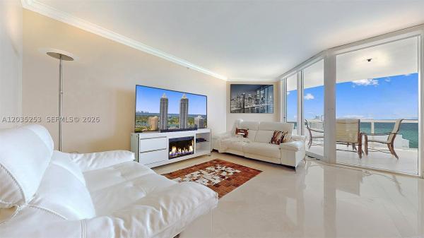 Blue Diamond, 4779 Collins Ave #2708, Miami Beach, Florida 33140, image 1