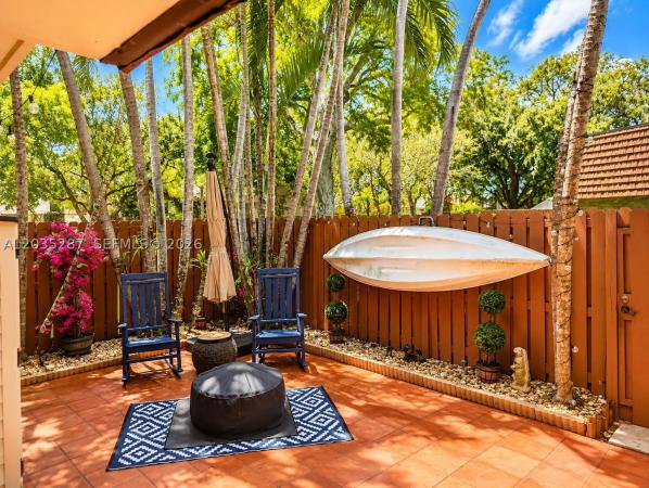 2589 Garden Ct, Cooper City, Florida 33026, image 1