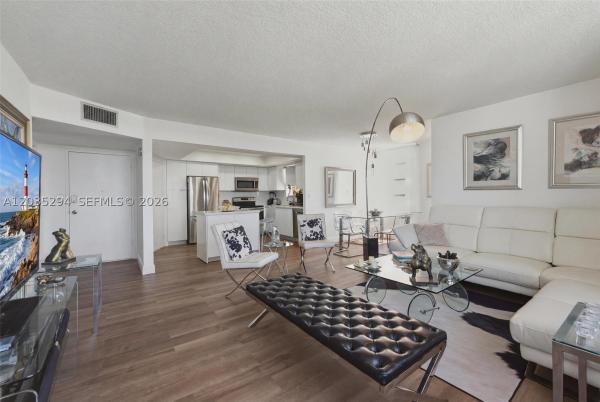 1301 NE Miami Gardens Dr #1515W, Unincorporated Dade County, Florida 33179, image 2