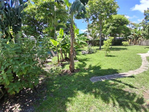 220 NW 150th St, Unincorporated Dade County, Florida 33168, image 3