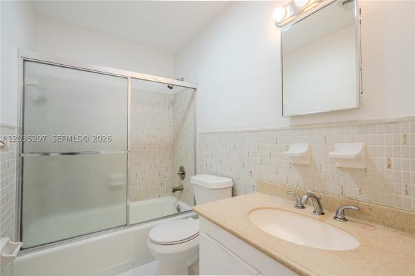 Strand Plaza, 421 NE 1st St #101, Hallandale Beach, Florida 33009, image 1