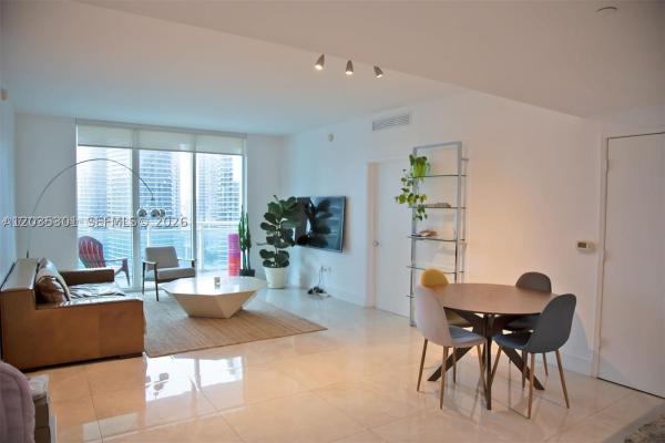 The Plaza On Brickell West, 951 Brickell Ave #3007, Miami, Florida 33131, image 1