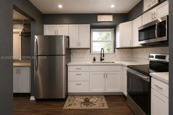 Boulevard Heights, 7611 NW 15th Ct, Pembroke Pines, Florida 33024, image 2