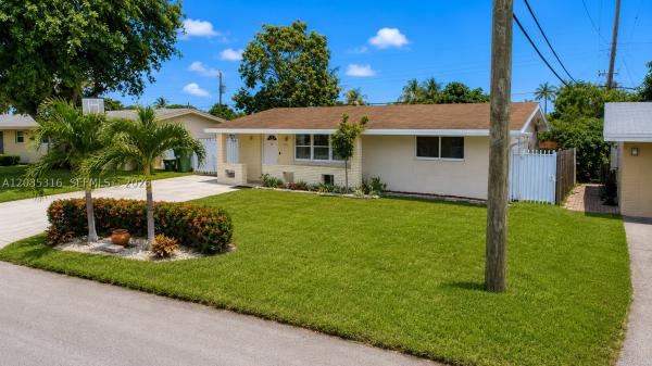 Boulevard Heights, 7611 NW 15th Ct, Pembroke Pines, Florida 33024, image 2