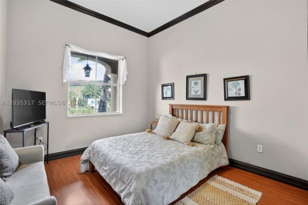 8216 SW 166th Pl, Unincorporated Dade County, Florida 33193, image 1