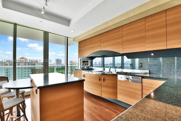 Towers Of Porto Vita South, 19955 NE 38th Ct #1701, Aventura, Florida 33180, image 3