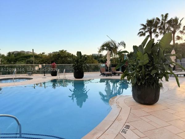 South Pointe Towers, 400 S Pointe Dr #307, Miami Beach, Florida 33139, image 2