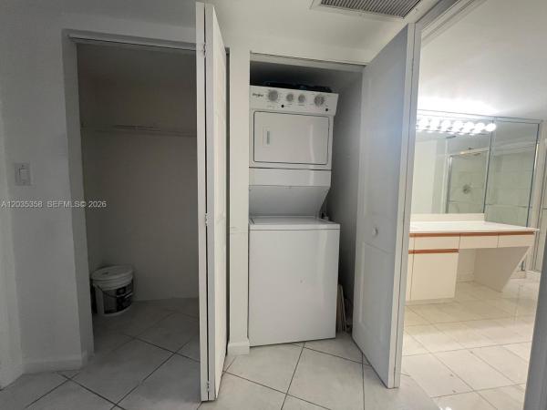 Mystic Pointe Tower 500, 3530 Mystic Pointe Dr #1711, Aventura, Florida 33180, image 1