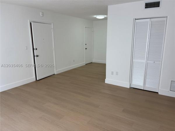 10790 N Kendall Dr #C24, Unincorporated Dade County, Florida 33176, image 3
