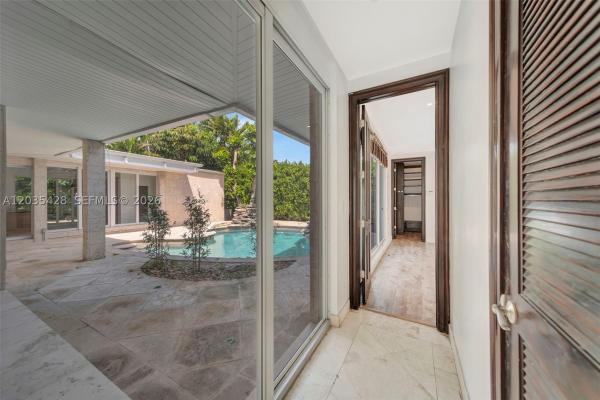 Hibiscus Island, 111 S Hibiscus Dr, Miami Beach, Florida 33139, image 2