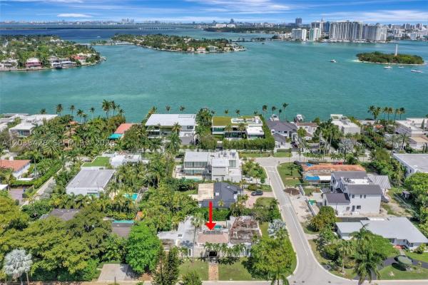 Hibiscus Island, 111 S Hibiscus Dr, Miami Beach, Florida 33139, image 1