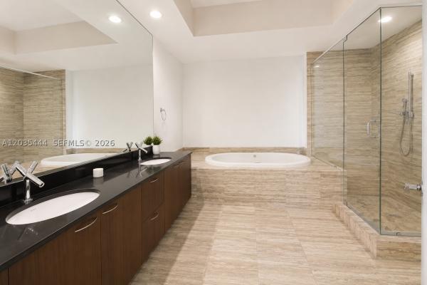 Tdr Tower 2, 15901 Collins Ave #403, Sunny Isles Beach, Florida 33160, image 2