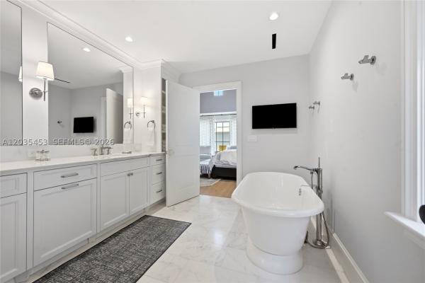 Royal Park, 135 Chilean Ave, Palm Beach, Florida 33480, image 1