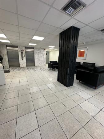 James Central Towers, 245 18th St #401, Miami Beach, Florida 33139, image 2