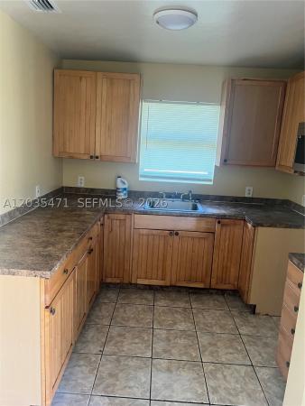 2109 NW 100th St #B, Unincorporated Dade County, Florida 33147, image 2