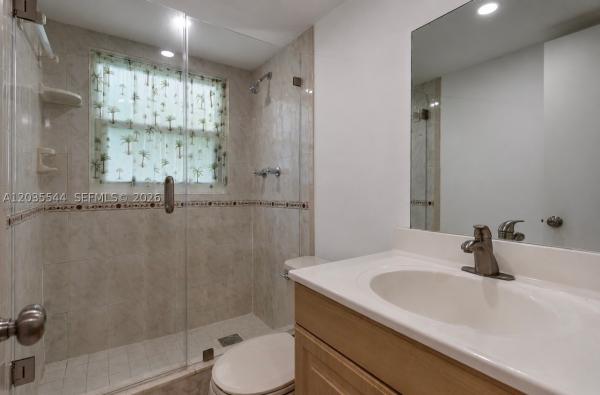 Oriole Golf & Tennis Club 1, 7887 Golf Circle Dr #203, Margate, Florida 33063, image 1