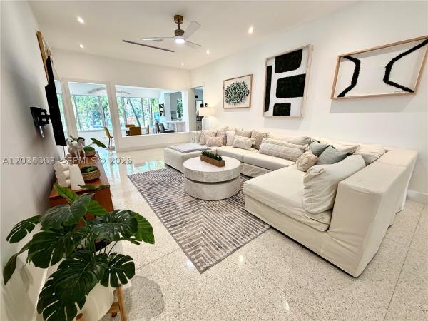 Biscayne Point, 1460 Cleveland Rd, Miami Beach, Florida 33141, image 2