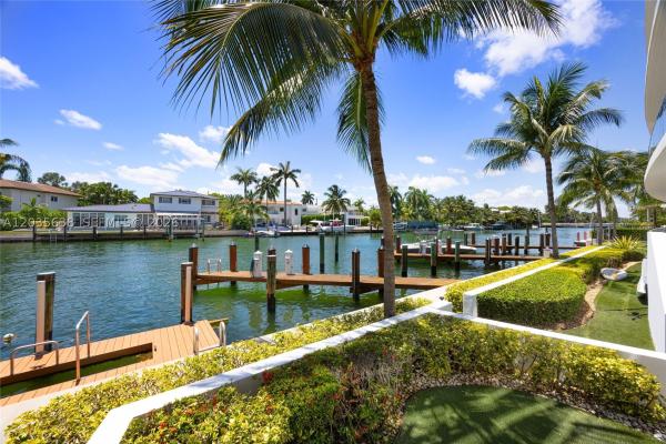 Riva Bay Harbor, 9400 W Bay Harbor Dr #101, Bay Harbor Islands, Florida 33154, image 2
