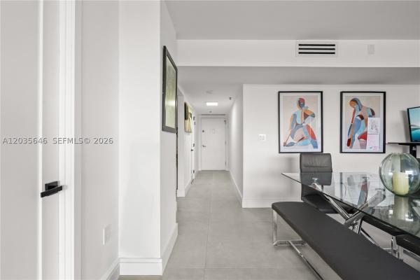 Waterview 1, 20505 E Country Club Dr #331, Aventura, Florida 33180, image 2