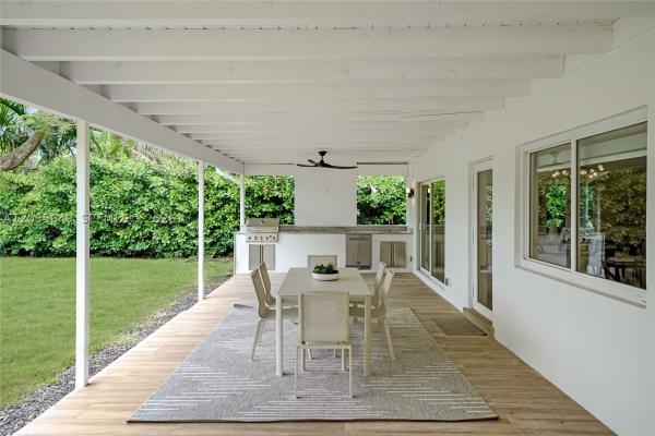 Kings Bay, 6600 SW 144th St, Coral Gables, Florida 33158, image 2