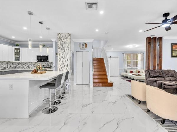 The Glades, 1581 Winterberry Ln, Weston, Florida 33327, image 2