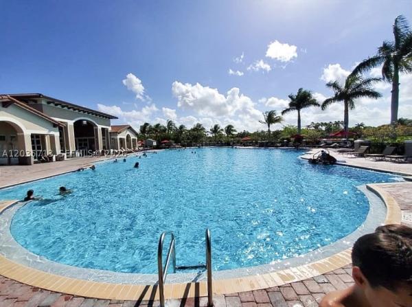 The Courts At Isles Of Bayshore, 22421 SW 88th Pl #303-2, Cutler Bay, Florida 33190, image 3