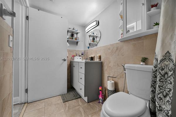 8255 SW 152nd Ave #E-312, Unincorporated Dade County, Florida 33193, image 2
