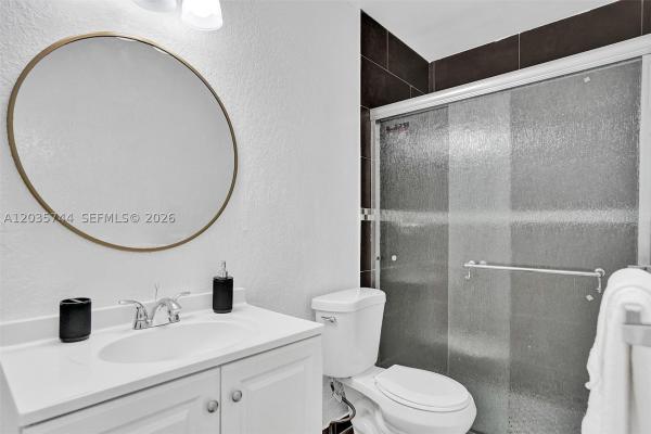 310 NE 162nd St, Unincorporated Dade County, Florida 33162, image 1