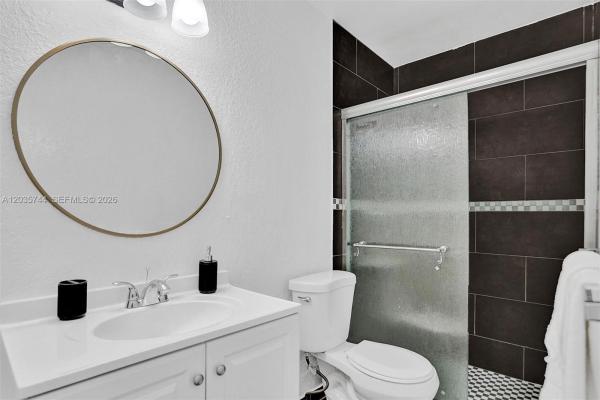310 NE 162nd St, Unincorporated Dade County, Florida 33162, image 1