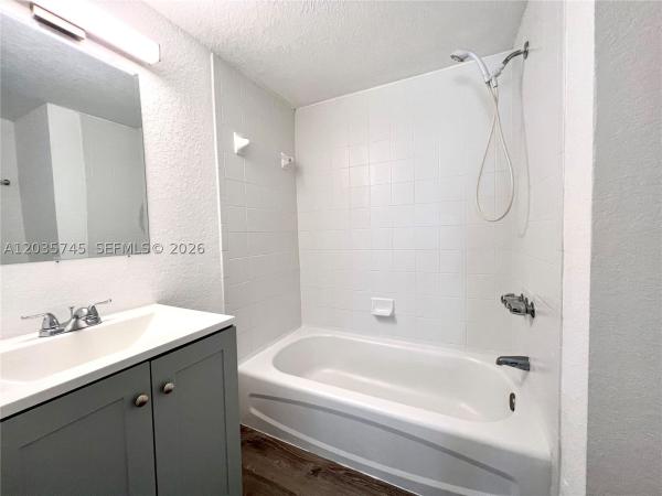 444 NW 84th St, Unincorporated Dade County, Florida 33150, image 1