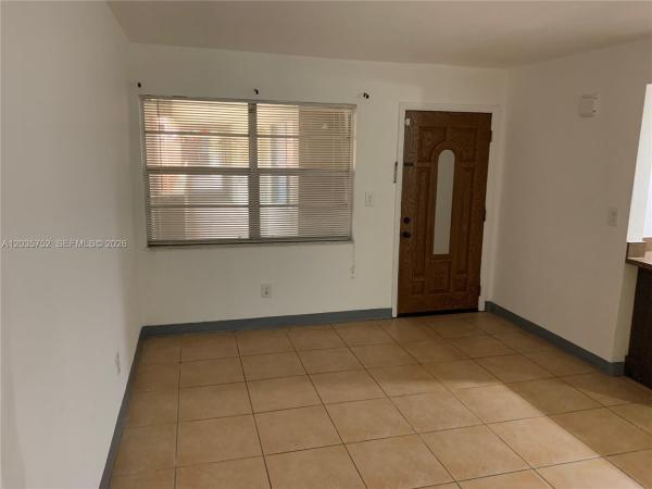 The Palms 51, 1851 NE 168th St #B10, North Miami Beach, Florida 33162, image 1