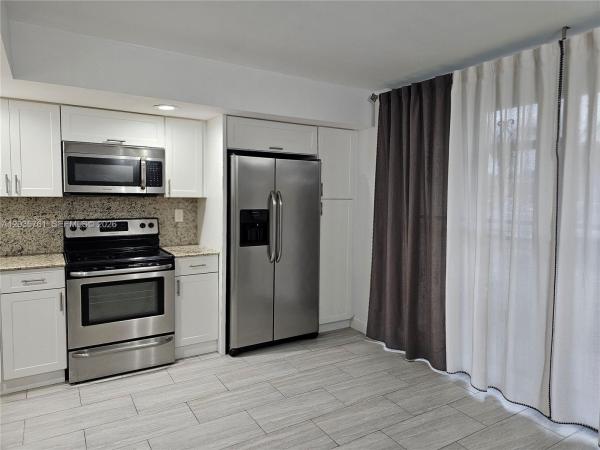 8075 SW 107th Ave #114, Unincorporated Dade County, Florida 33173, image 1