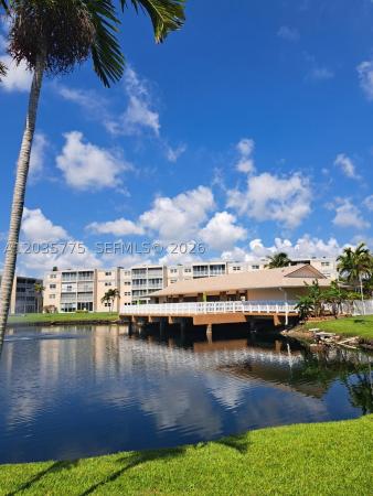Meadowbrook Lakes, 1024 SE 3rd Ave #304, Dania Beach, Florida 33004, image 1