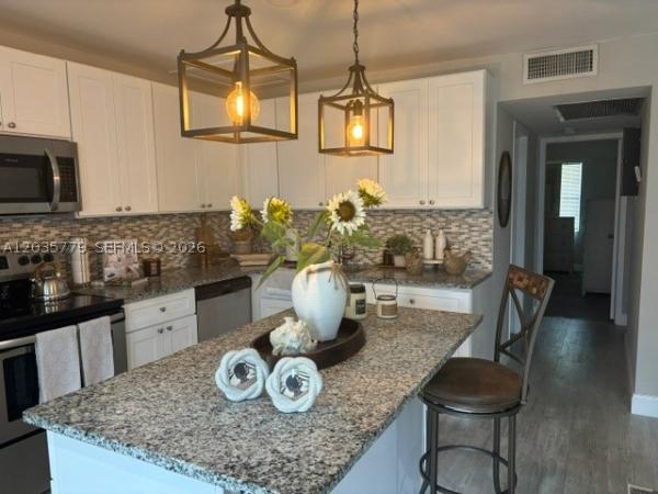 493 Fanshaw L, Boca Raton, Florida 33434, image 1
