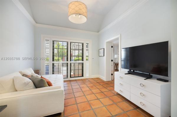 The French Village, 408 Viscaya Ave, Coral Gables, Florida 33134, image 2