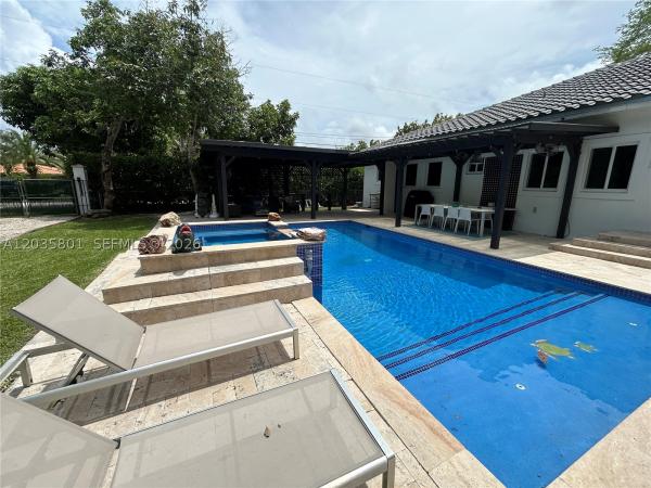 Pinecrest Residential, 12885 SW 77th Ave, Pinecrest, Florida 33156, image 1