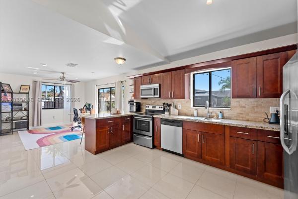 12900 SW 189th St, Unincorporated Dade County, Florida 33177, image 2